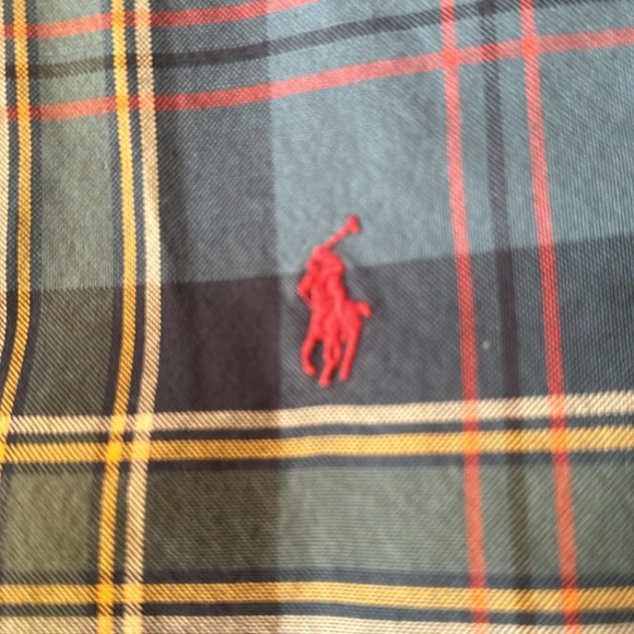 Men’s Ralph Lauren Custom Fit Plaid Oxford Shirt - Picture 2 of 3